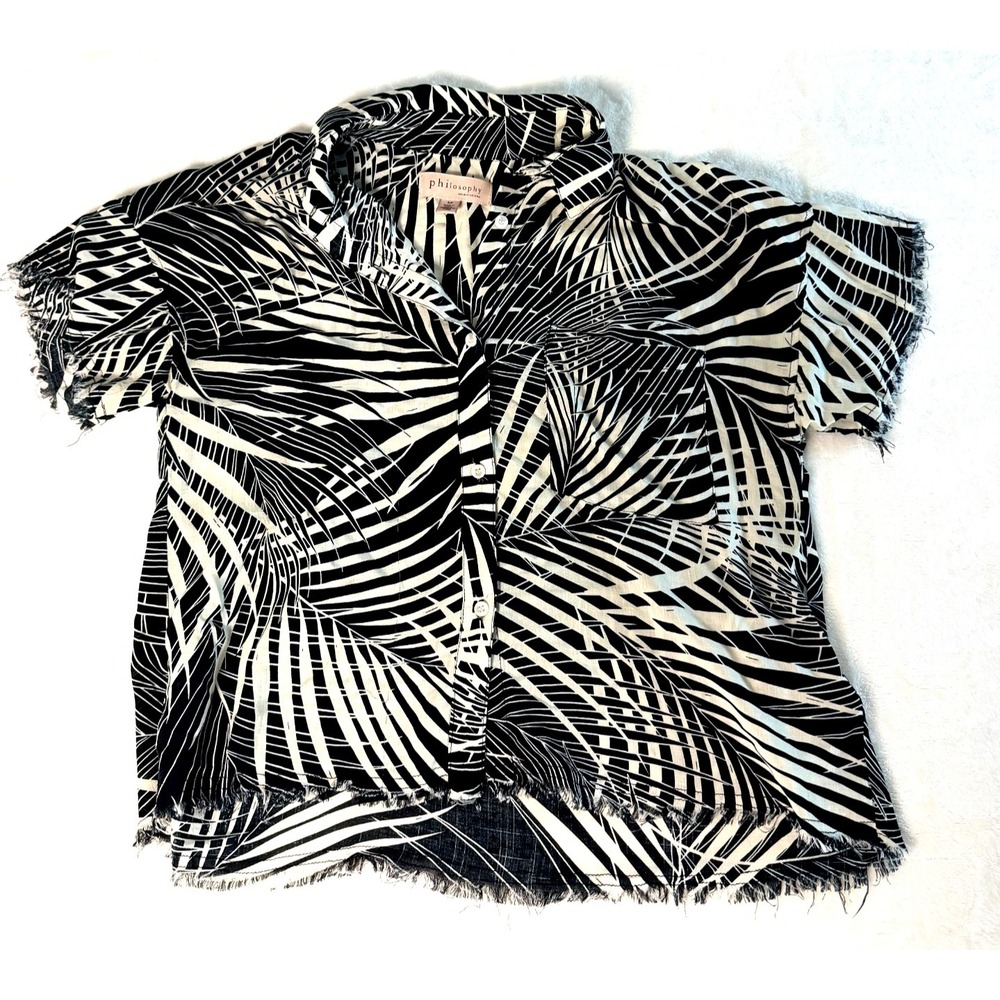 Philosophy Republic Clothing Women's Palm Print Crop Button Shirt Small